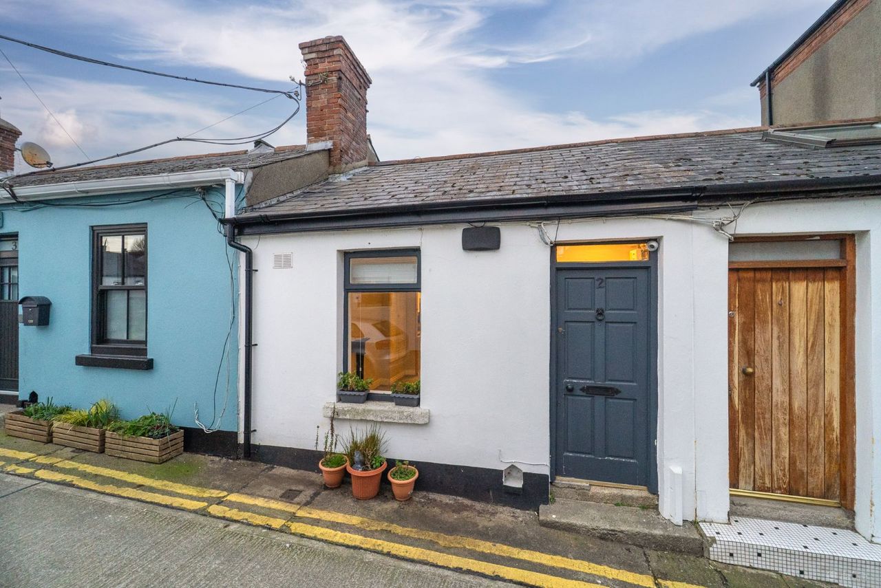 2 Gray Square, Dublin 8, The Coombe