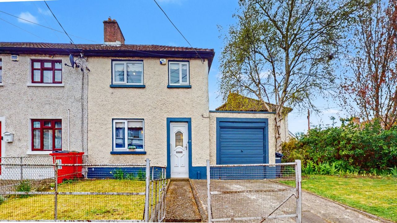 91 Errigal Road, Dublin 12, Drimnagh, Dublin 12 - End-of-terrace house