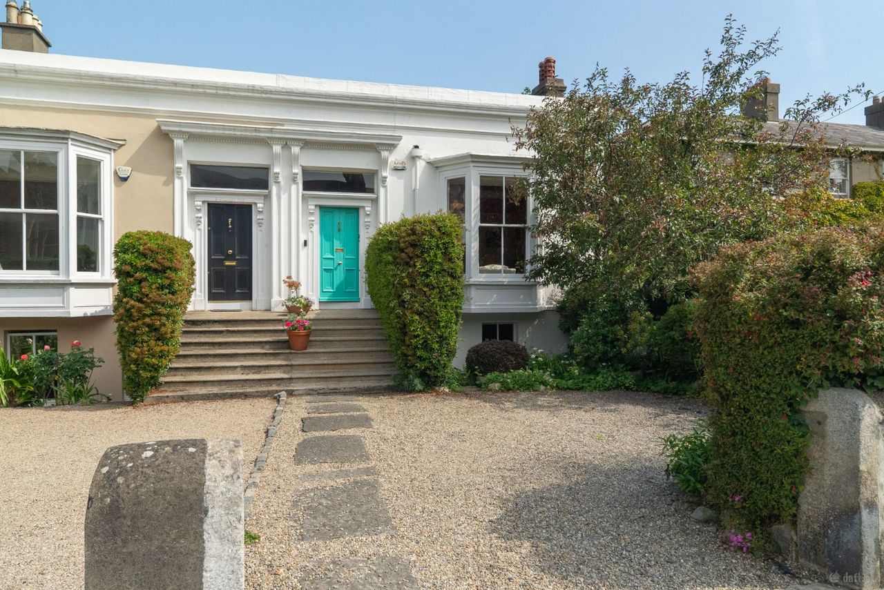 4 Killiney Terrace, Breffni Road, Sandycove, Co. Dublin