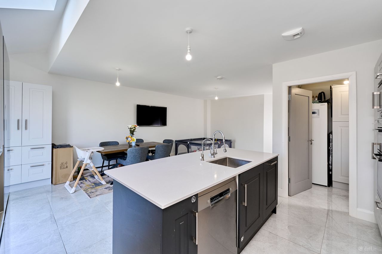 42 The Avenue, Royal Oaks, Enfield, Co. Meath