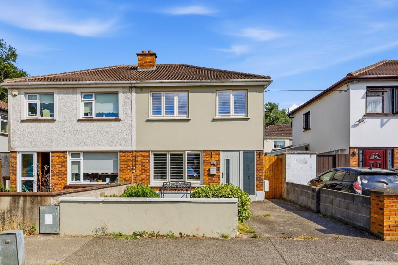 4 Blakestown Road, Dublin 15 - Semi-detached house