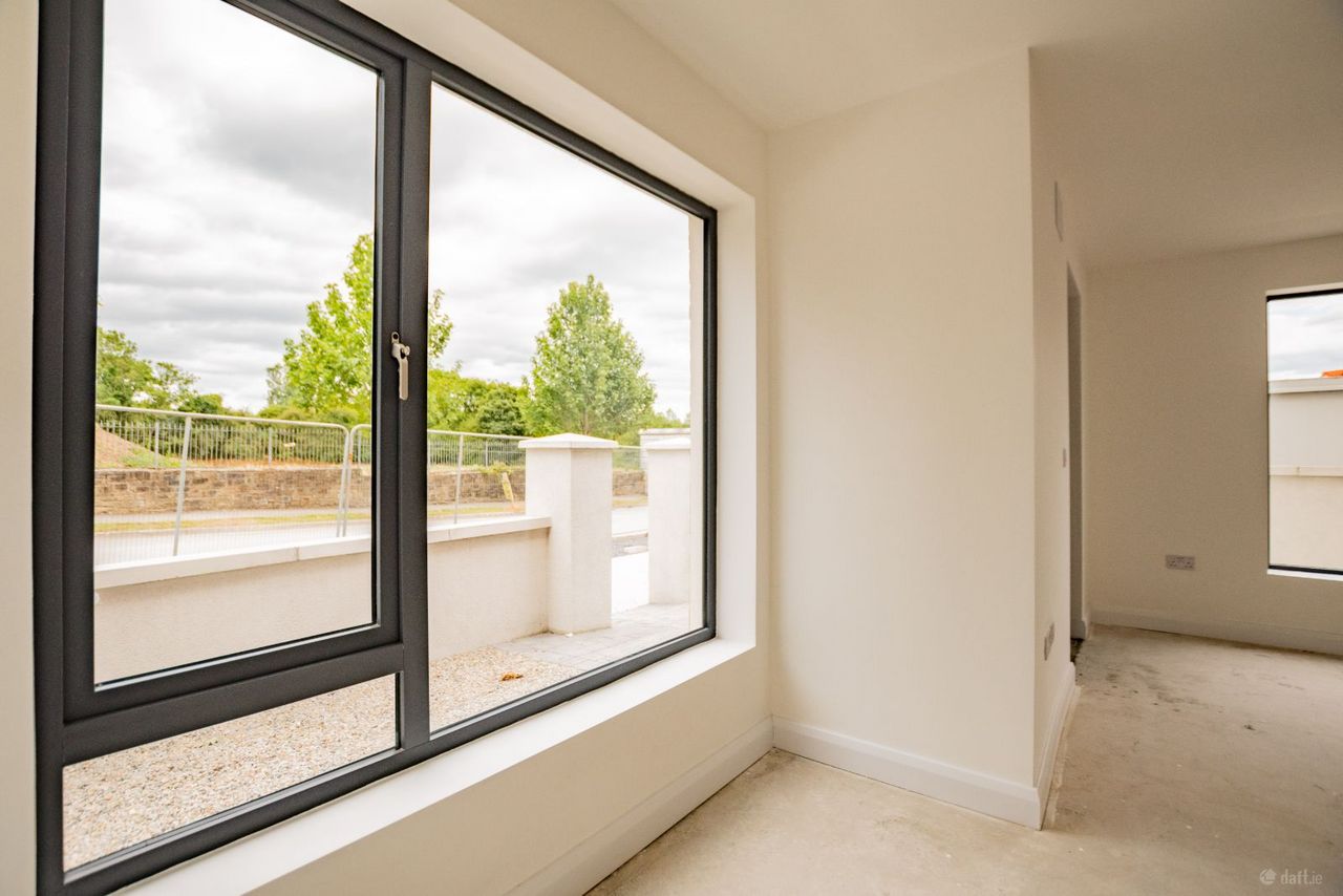 2 Bed End Terrace, White Linen Avenue, Longford Town, Co. Longford