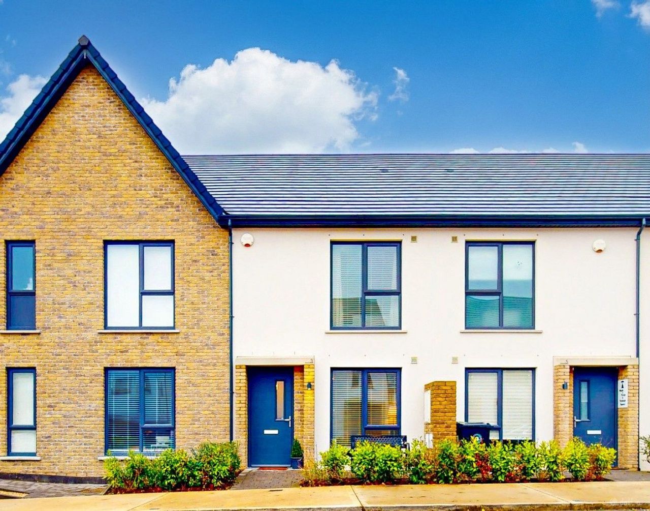 3 Parkleigh Square, Clondalkin, Dublin 22 - Terraced house