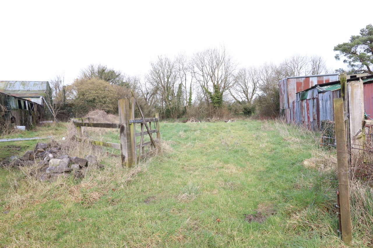 2 Broadford, Co. Kildare