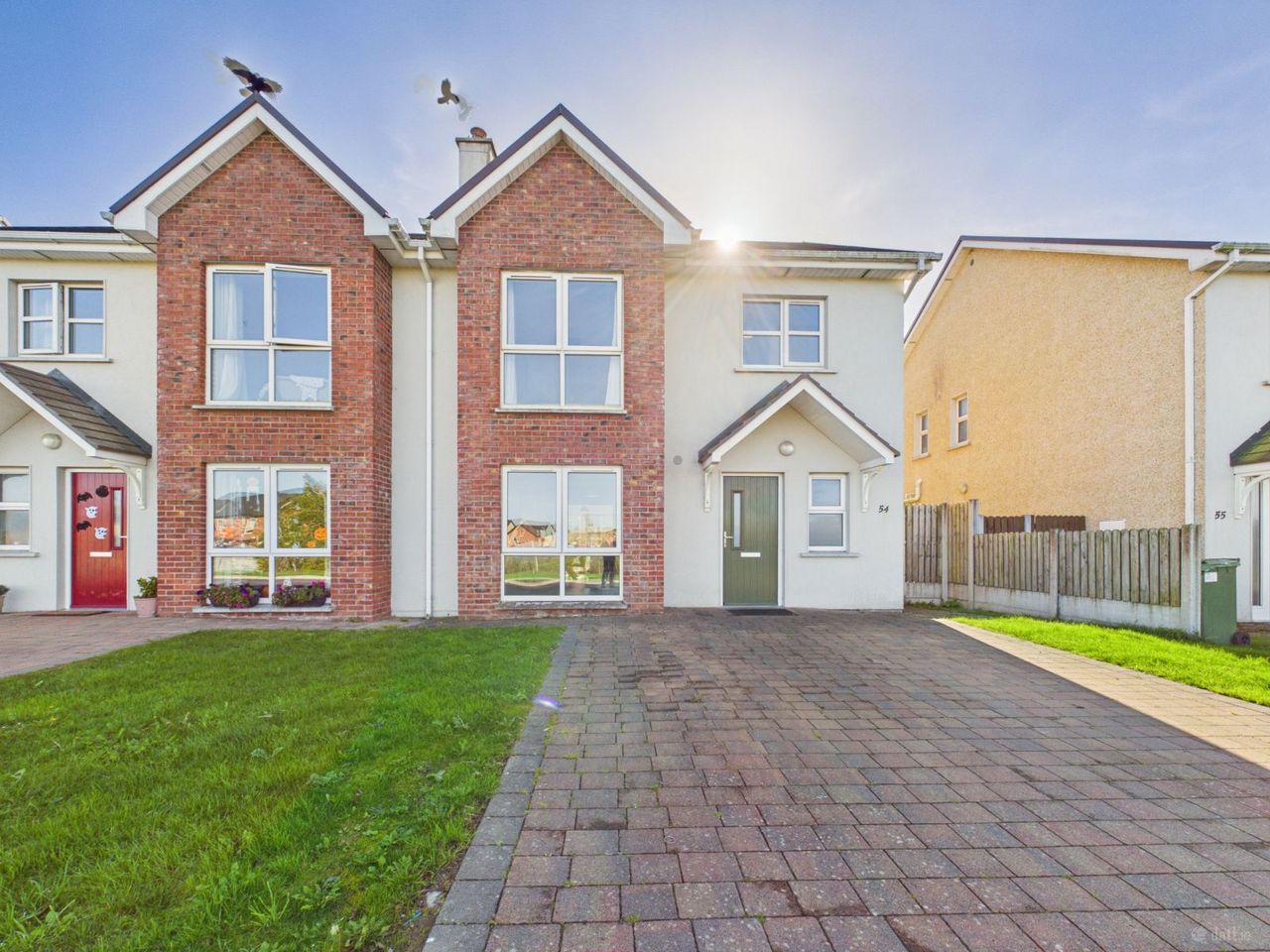 property-thumbnail