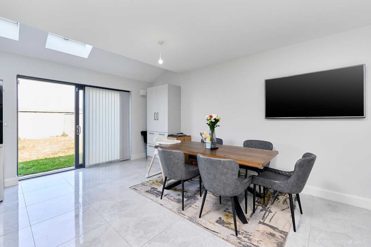 42 The Avenue, Royal Oaks, Enfield, Co. Meath