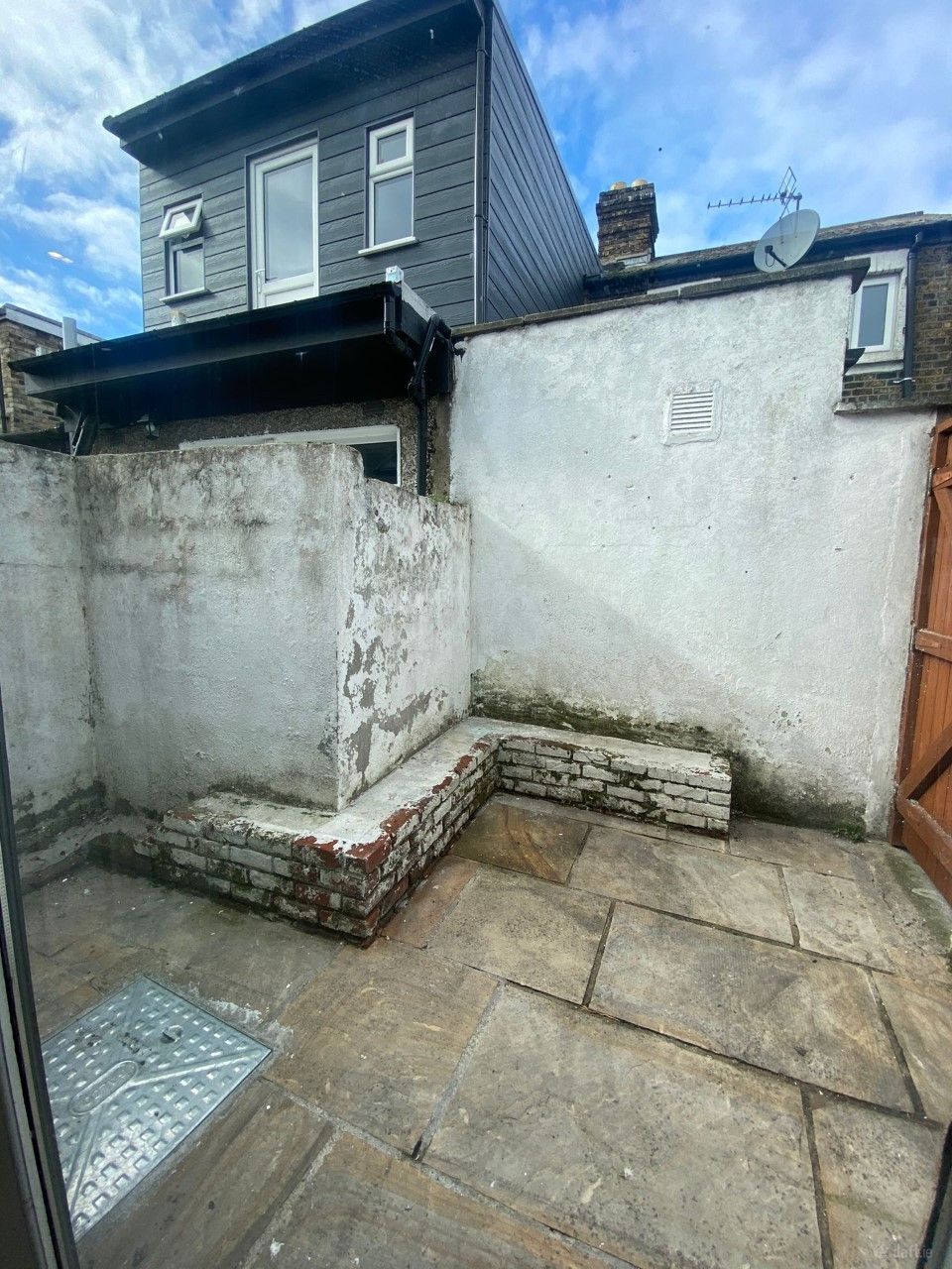 53 Carlingford Parade, Dublin 2
