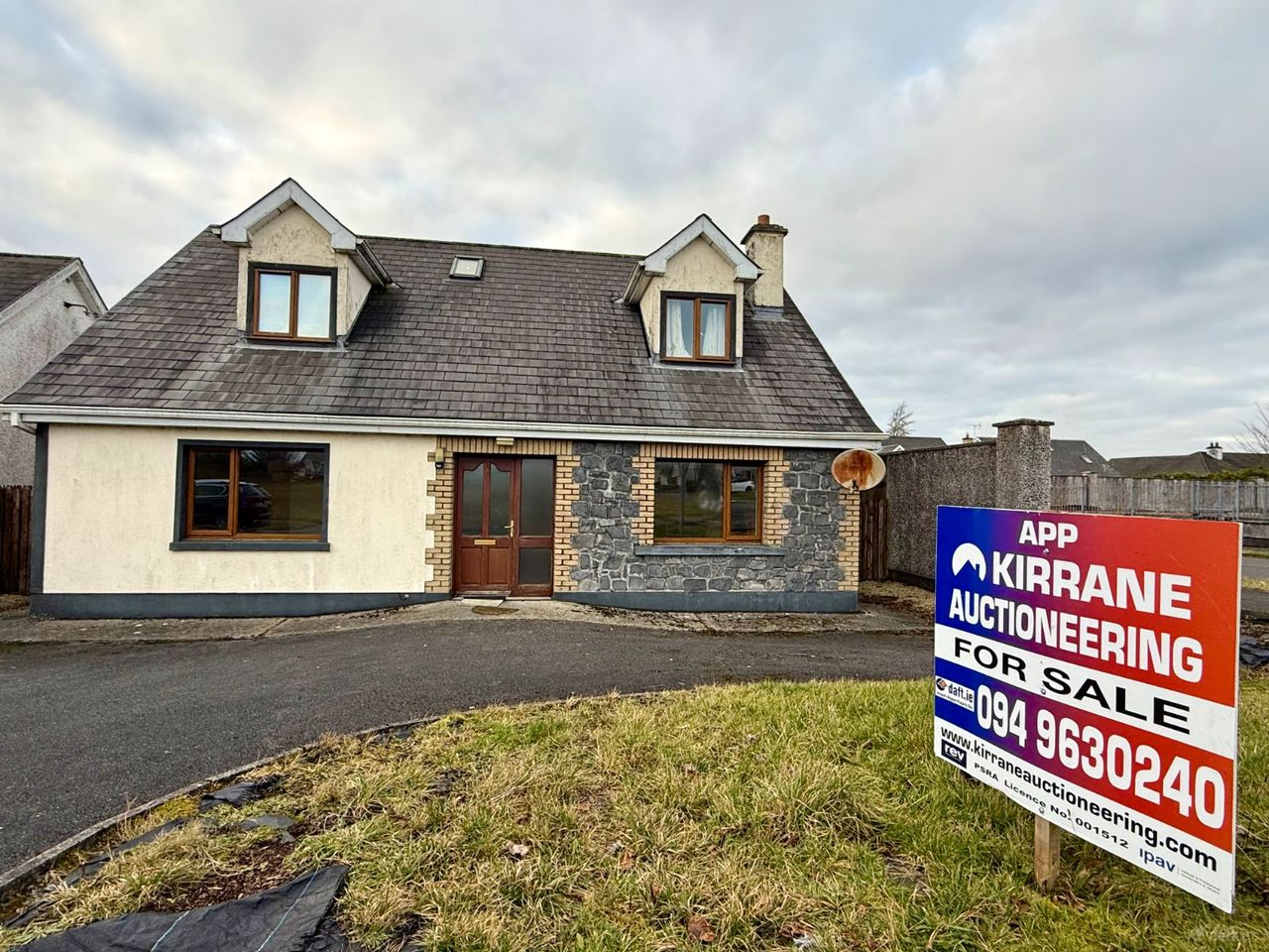 8 Hill View, Ballinlough, Co. Roscommon - Detached house