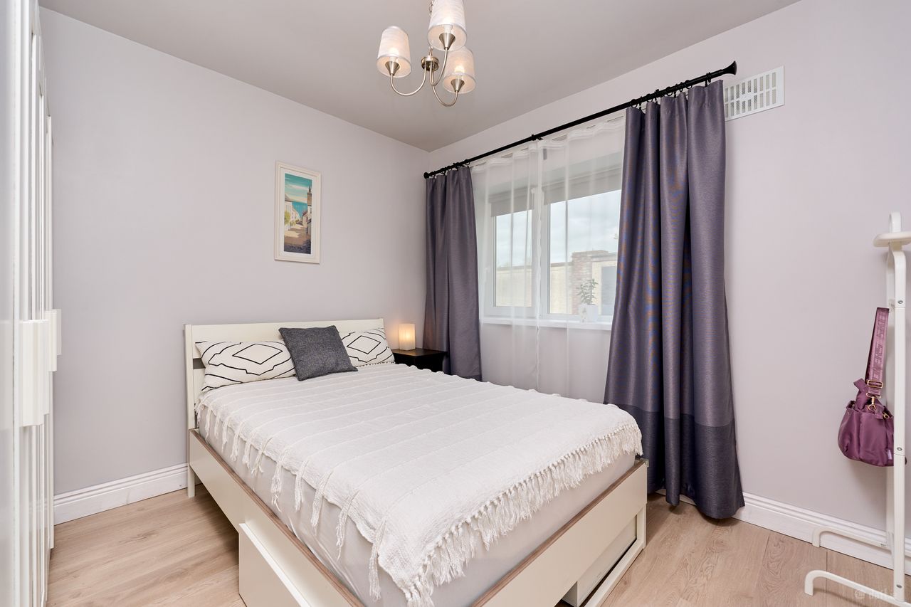 25 The Square, Innwood, Enfield, Co. Meath