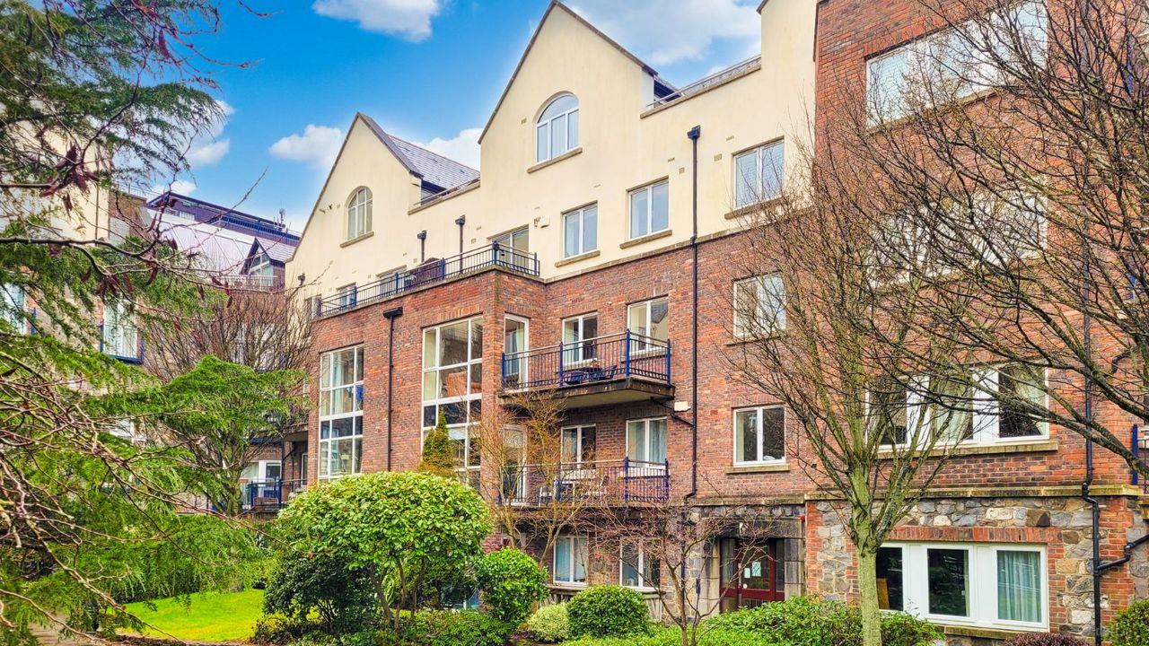 Apartment 227, Block 4, Gracepark Manor Swords Road, Drumcondra, Dublin 9 - Apartment For Sale