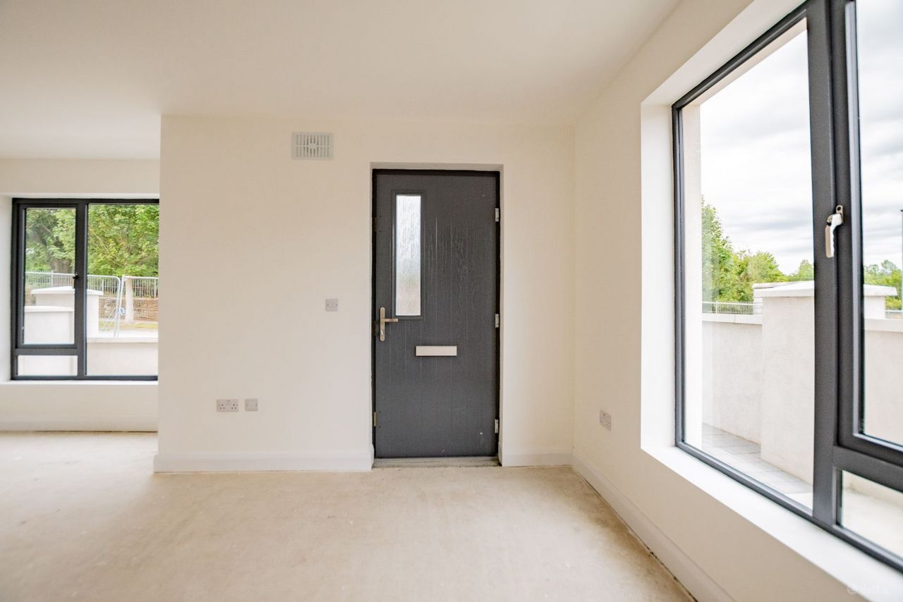 2 Bed End Terrace, White Linen Avenue, Longford Town, Co. Longford