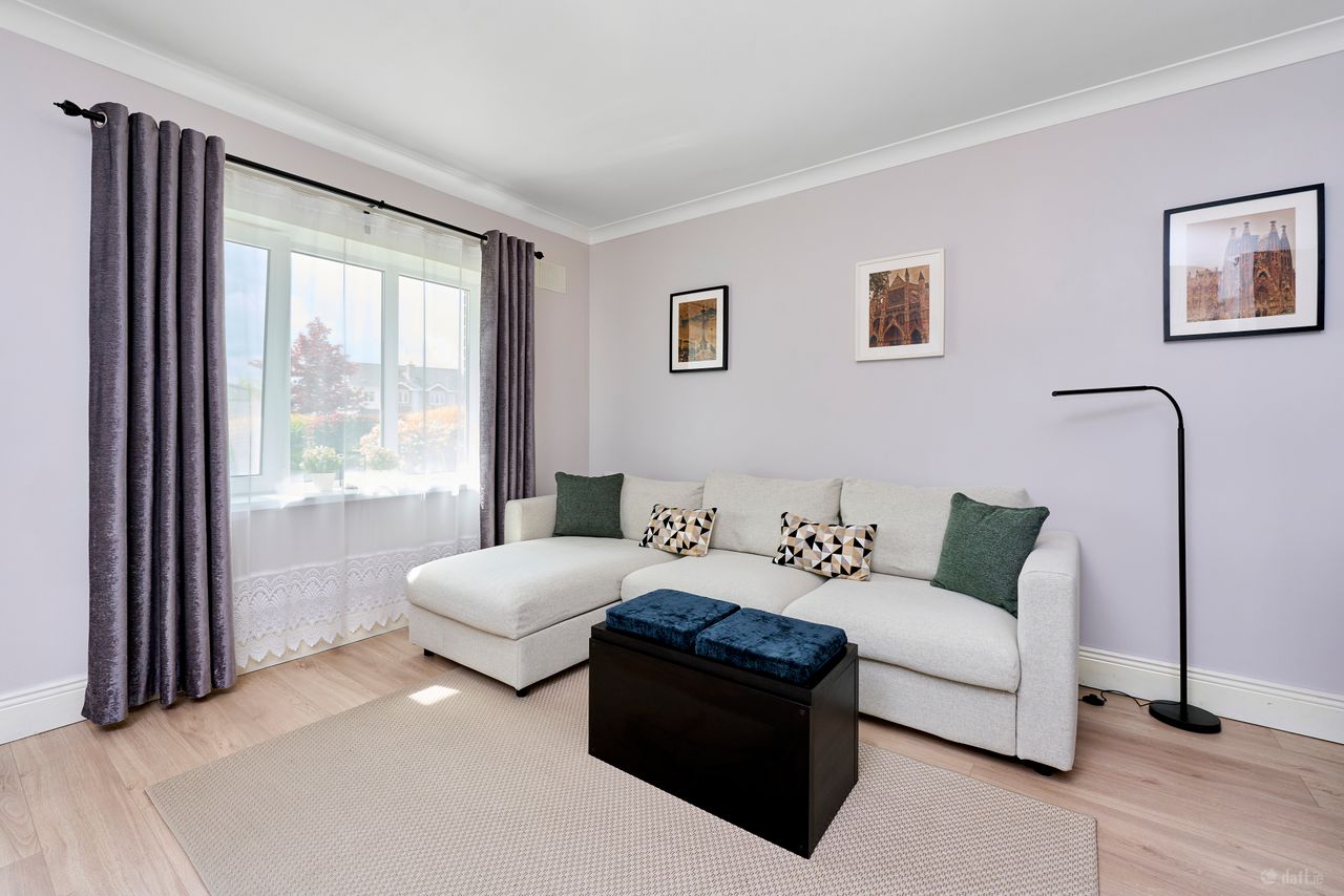 25 The Square, Innwood, Enfield, Co. Meath