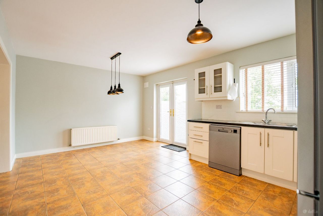 31 Ardilaun Heights, Mullingar, Co. Westmeath