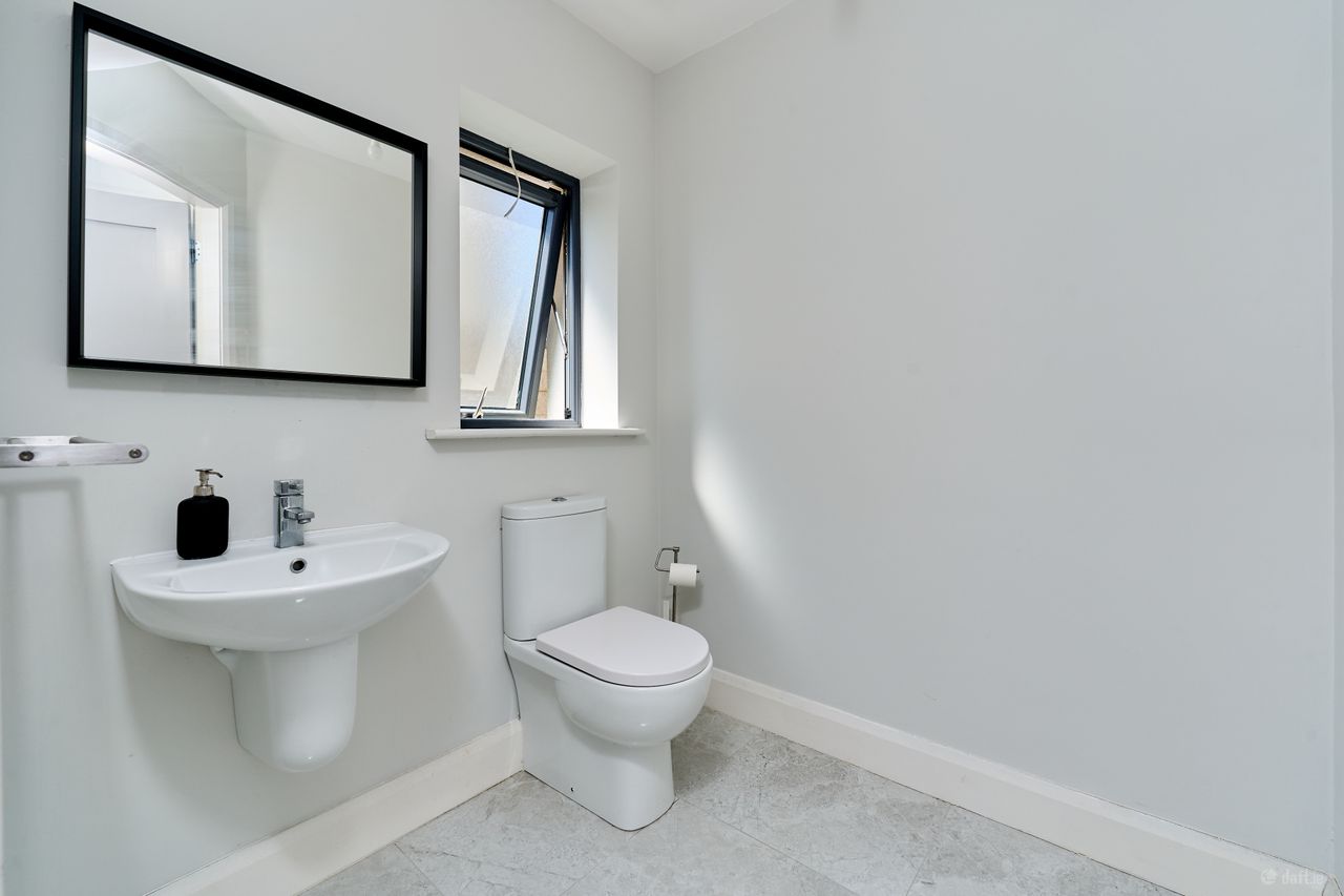 42 The Avenue, Royal Oaks, Enfield, Co. Meath