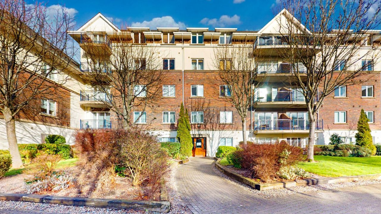 Apartment 218, Hampton Square, Navan Road (D7), Dublin 7 - Apartment For Sale