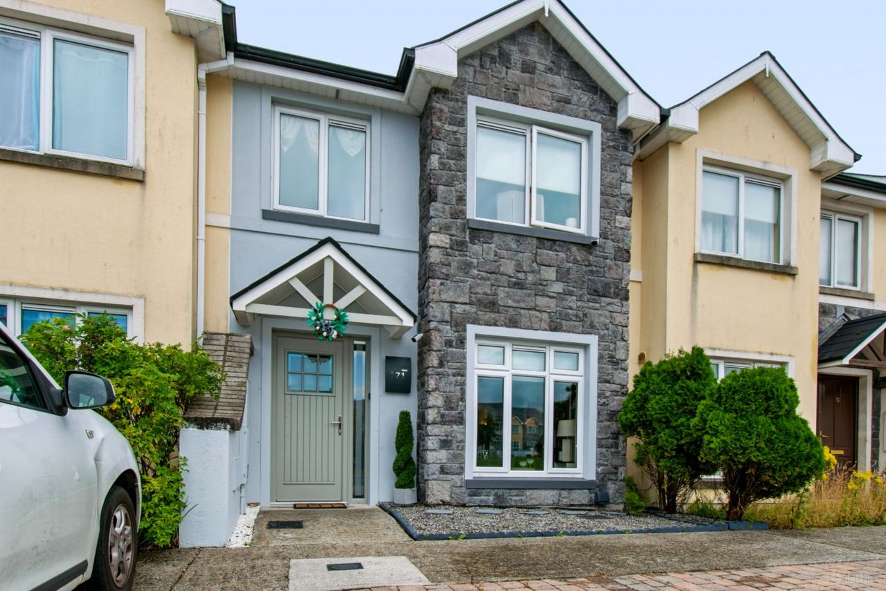 71 Springvale, Tubbercurry, Co. Sligo - Terraced house