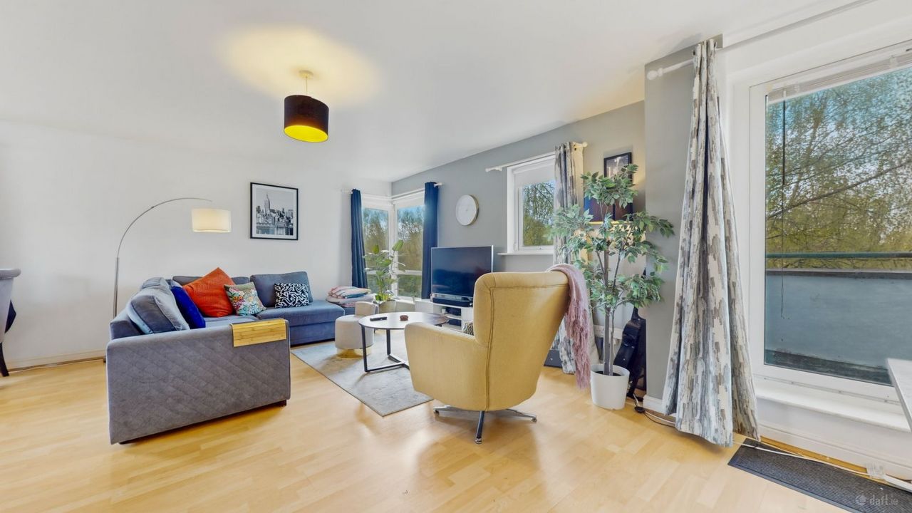 205 Castlecurragh Heath, Mulhuddart, Co. Dublin - Duplex For Sale