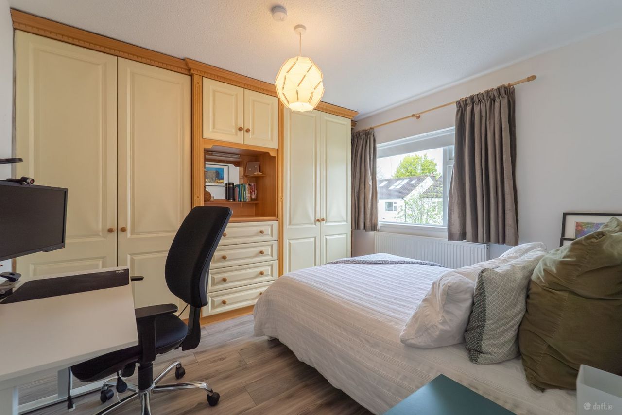 11 Heather Drive, Rathfarnham, Ballinteer, Dublin 16