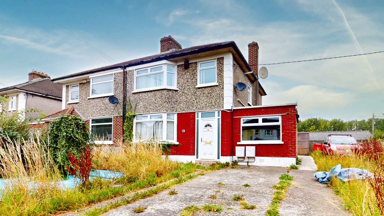 2 Brookwood Heights, Artane, Co. Dublin - Semi-detached house