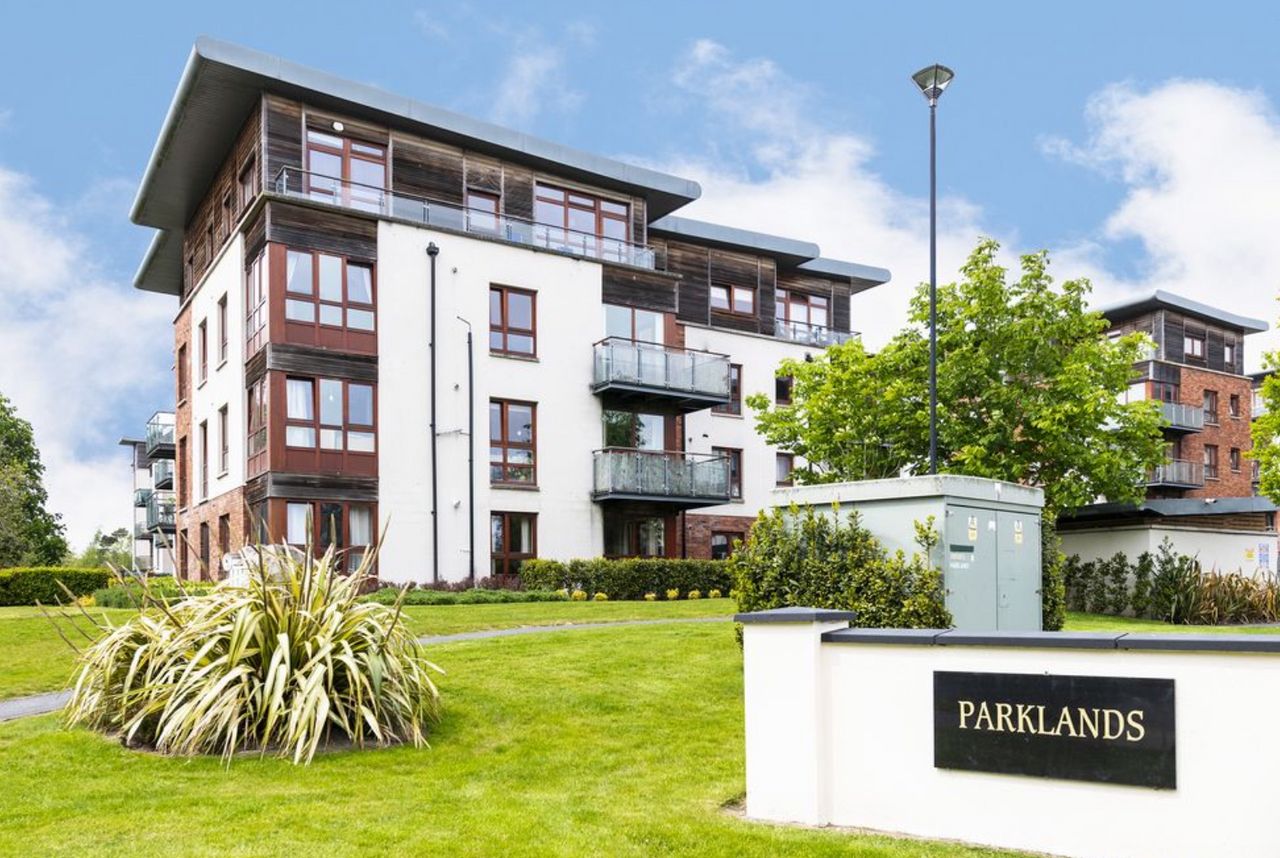 Apartment 40, Block 3, Parklands – 2 bed apartment for sale