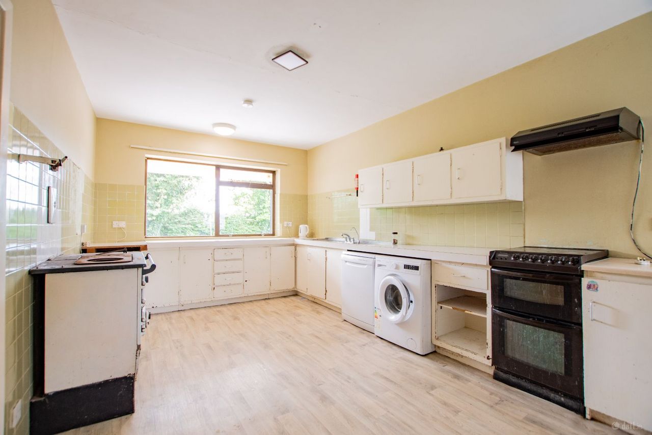 Moate Road, Ballymore, Co. Westmeath