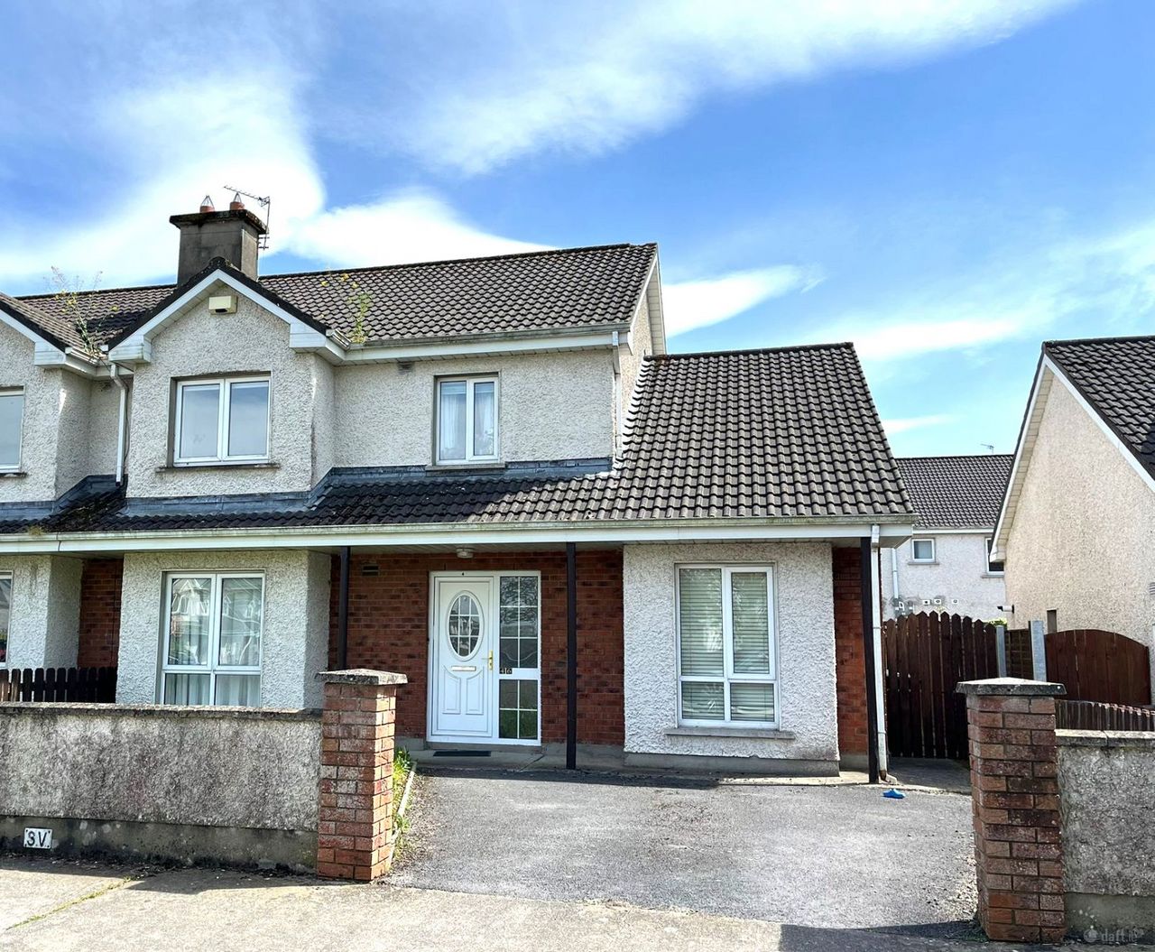46 Courtfields, Raheen, Ballycummin, Co. Limerick - Semi-detached house