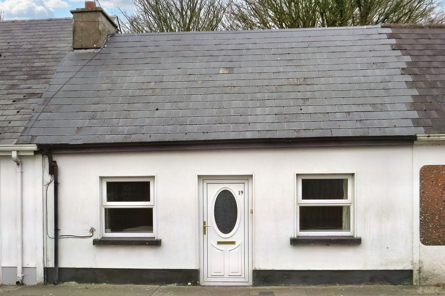 19 West End, Milford, Charleville, Co. Cork, P56KR82