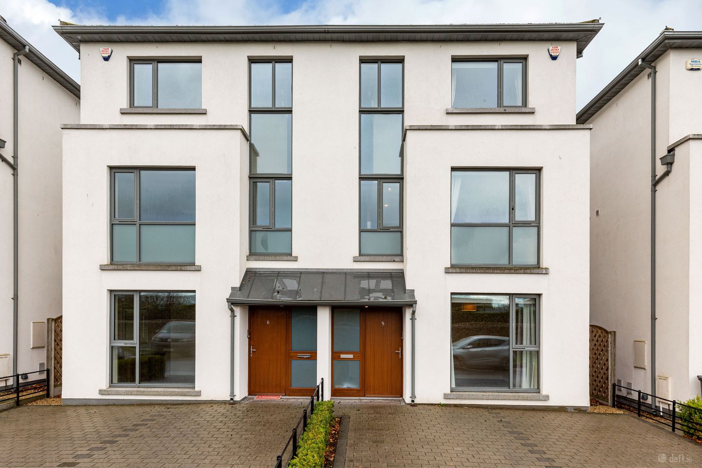 5 Friarsland, Roebuck Road, Clonskeagh, Dublin 14, D14T7D5