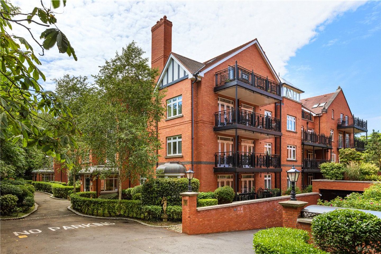 17 Linden, 31-33 Merrion Road, Ballsbridge, Dublin 4, D04E437