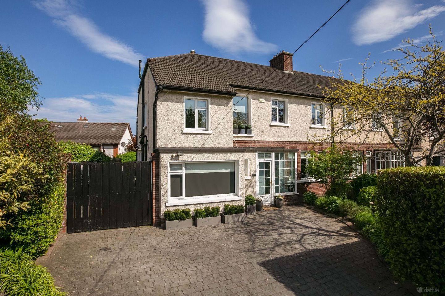 10 Roebuck Crescent, Clonskeagh Road, Dublin 14, D14FX94