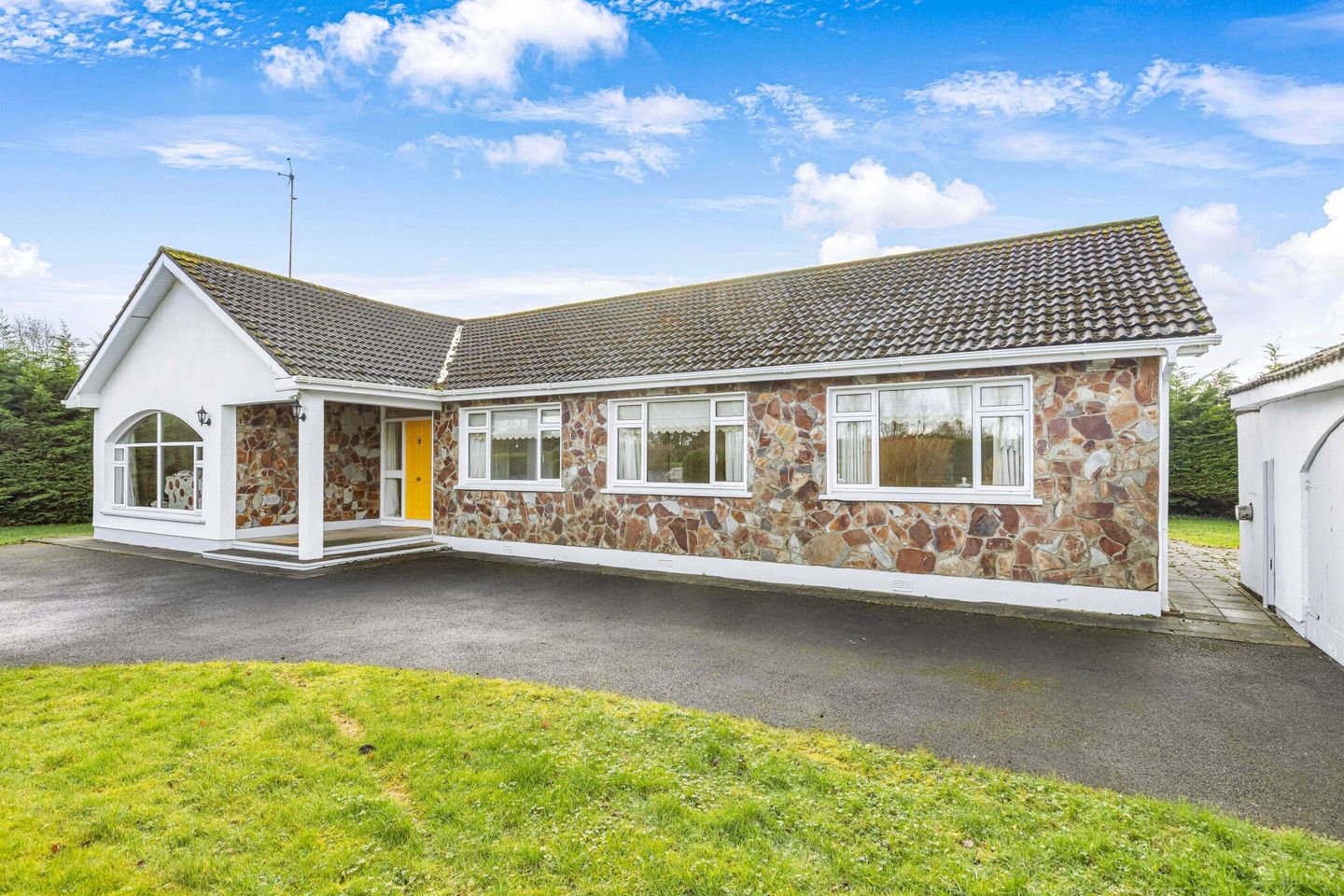 3 Peacockstown Estate, Peacockstown, Dublin 15, D15P30H