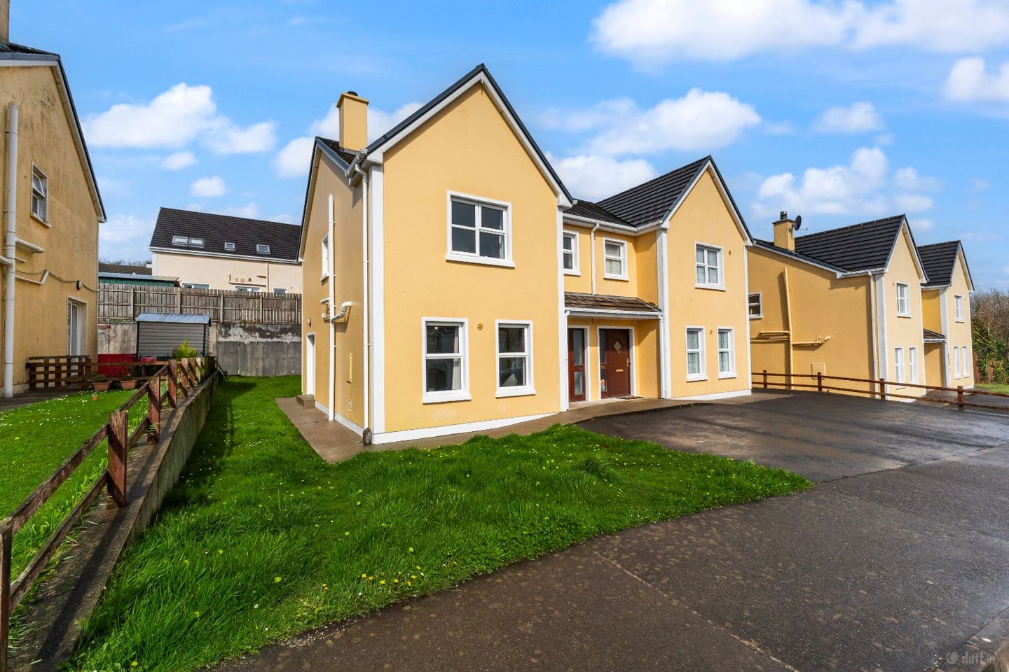 12 Ard Na Griene, Ardara, Co. Donegal, F94NY27