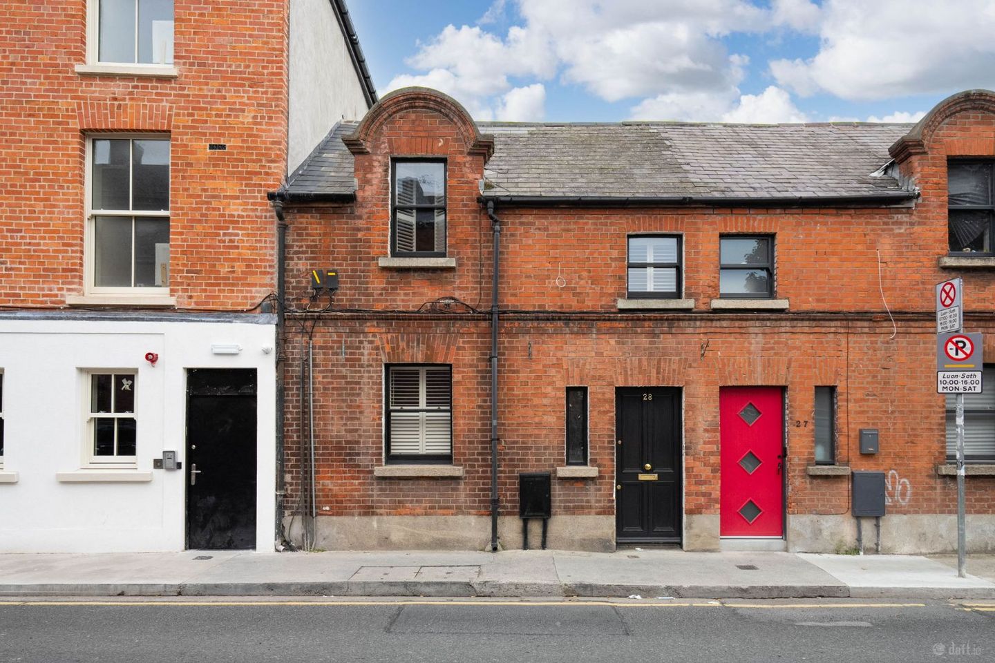 28 The Coombe, South Dublin City, Dublin 8, D08Y5NC
