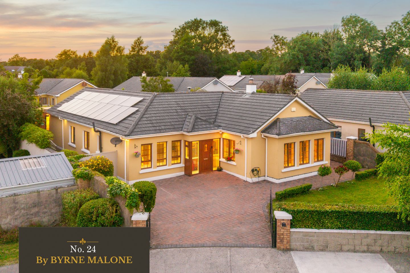 24 Burrow Manor, Calverstown, Kilcullen, Co. Kildare, R56FW10