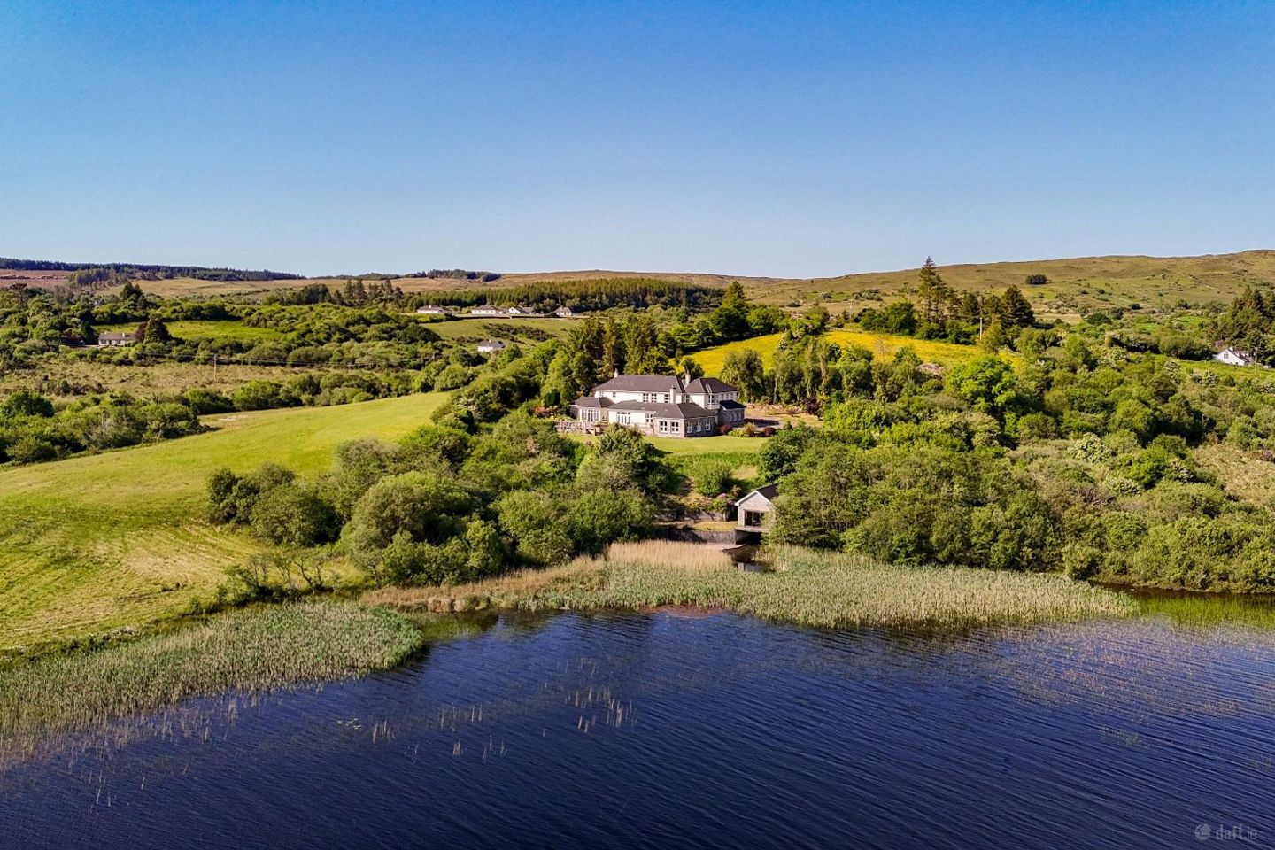 Kitts Bay - Lake Shore House, Glann Road, Oughterard, Co Galway, H91PN7P