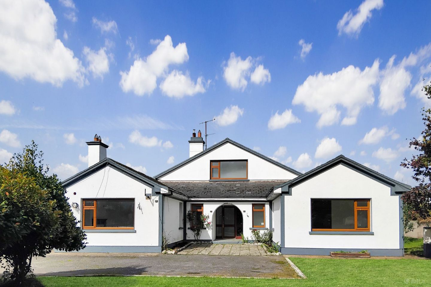 Church Avenue, Templemore, Co. Tipperary, E41HE00
