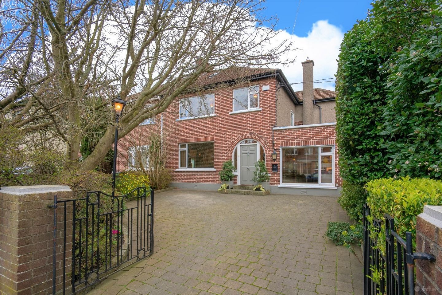 35 Leopardstown Avenue, Blackrock, Co. Dublin
