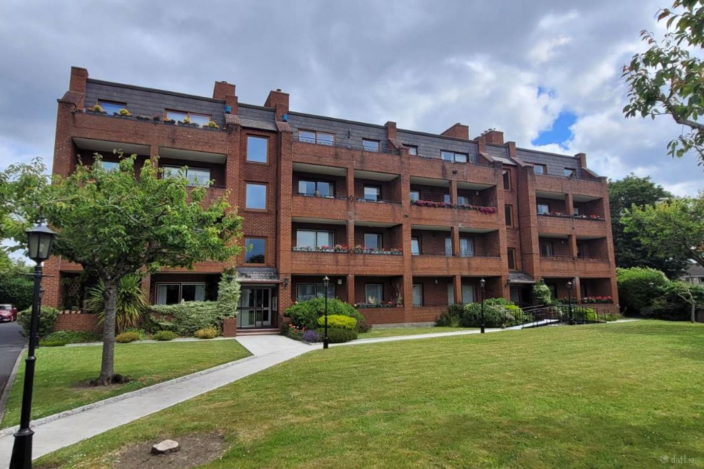 Apartment 17, Orwell Court, Braemor Road, Churchtown, Dublin 14