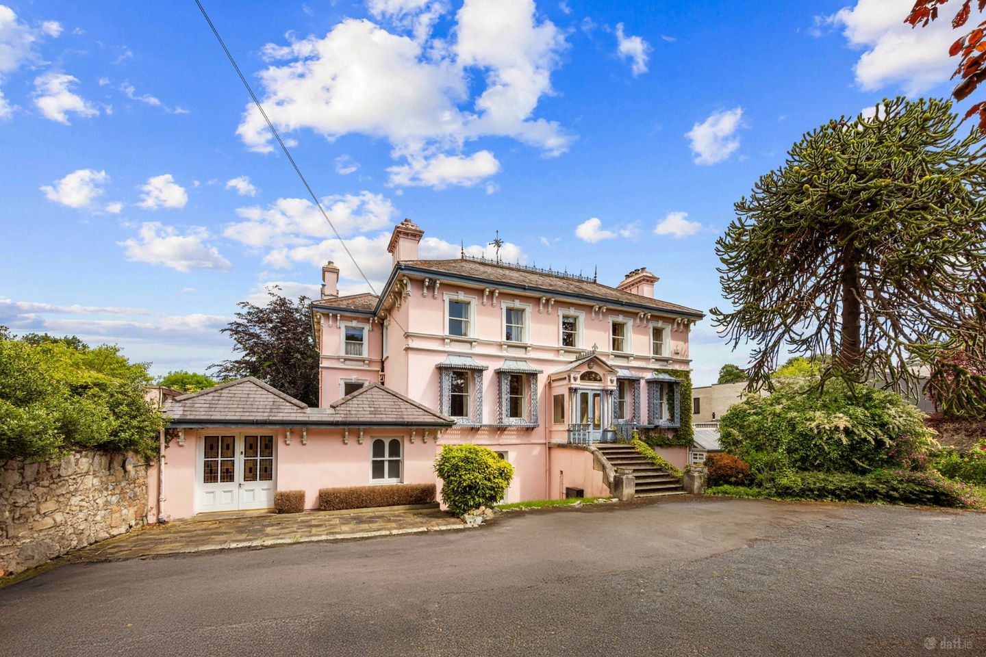 Summerville, 21 Cross Avenue, Blackrock, Co. Dublin, A94K1V0