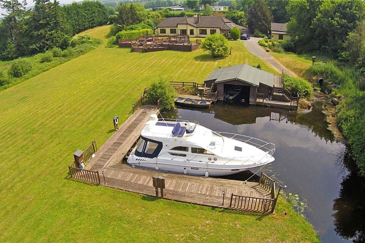 Kingfisher Lodge, Lower Ryninch, Ballina, Co. Tipperary, V94K660