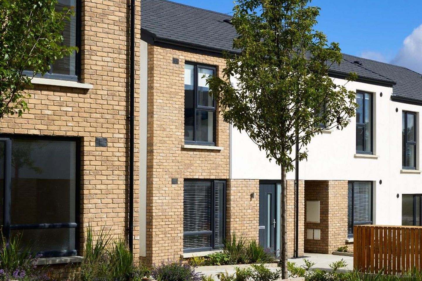 6 White Pines Crescent, Stocking Avenue, Rathfarnham, Dublin 16