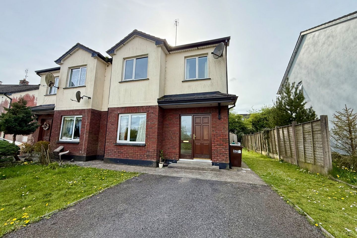 19 Hazelwood, Ballyhaunis, Ballyhaunis, Co. Mayo, F35X722
