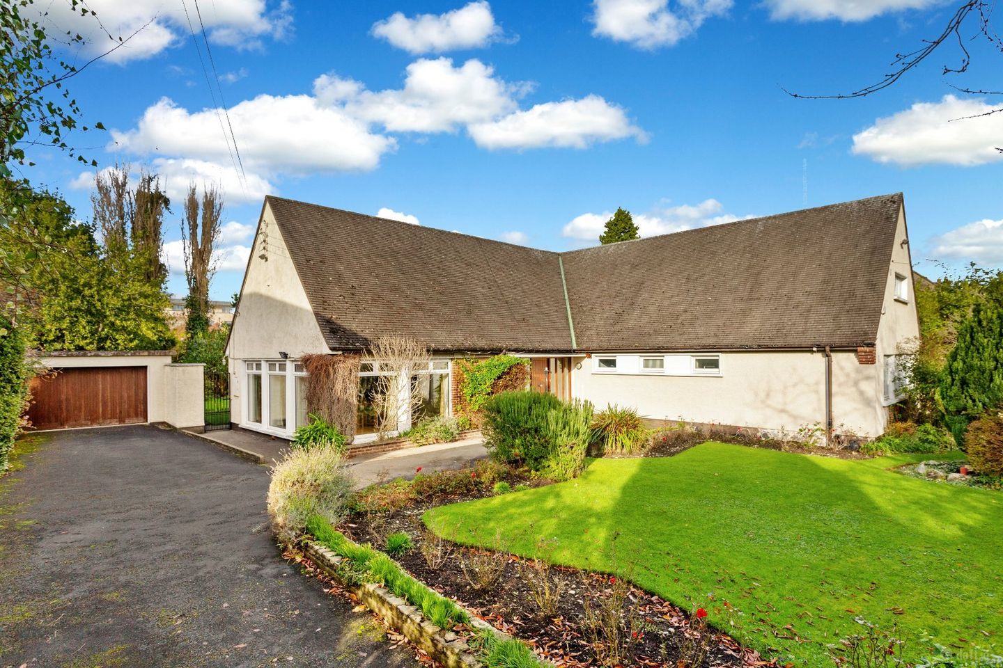 24 Greenfield Park, Donnybrook, Dublin 4, D04H1F9