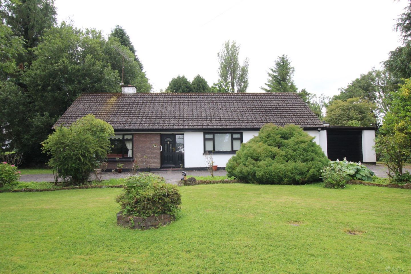 Coolnahinch, Longford, Longford Town, Co. Longford, N39R9D7