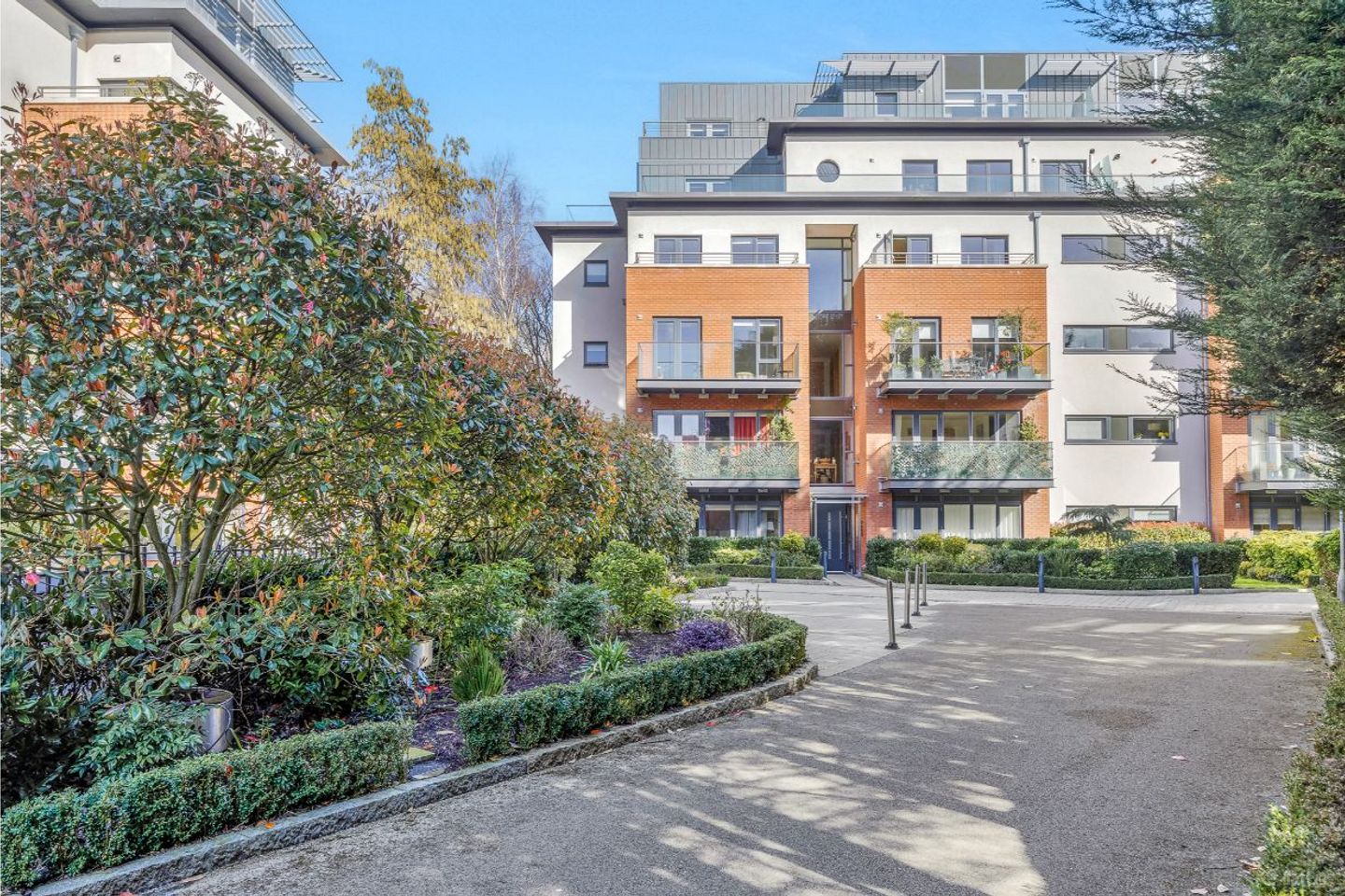 45 Lansdowne Wood, Ballsbridge, Dublin 4, D04XV60