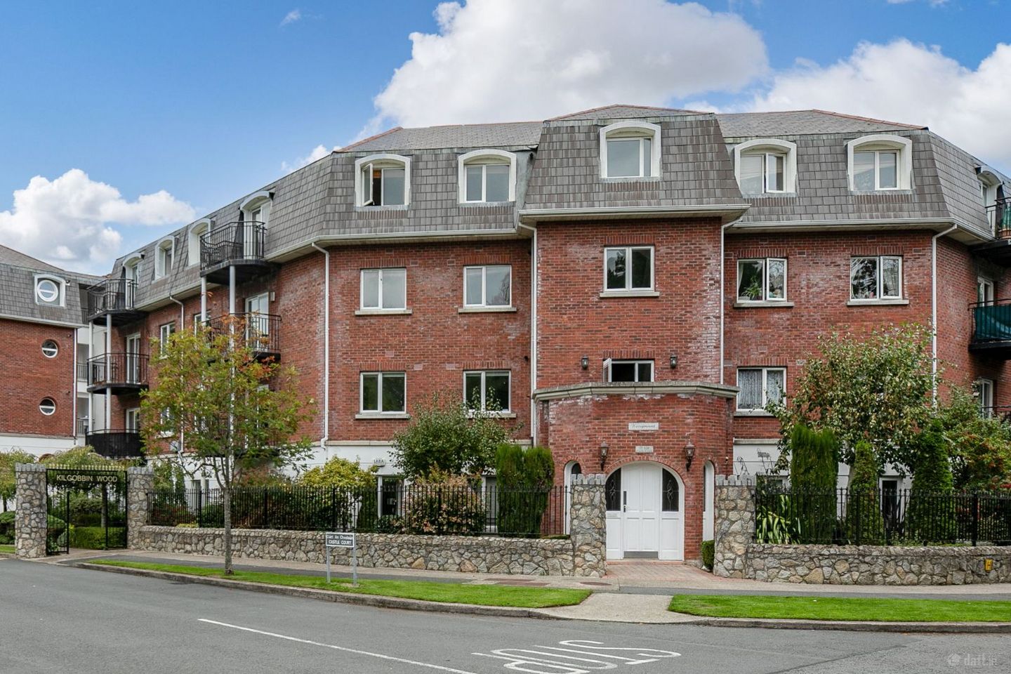 Apartment 117, Kerrymount, Castle Court, Kilgobbin Wood, Leopardstown, Dublin 18, D18EV84