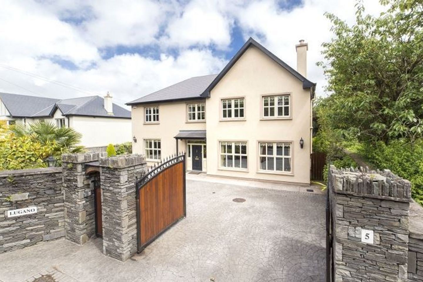 Lugano, 5 Well Road, Douglas, Co. Cork
