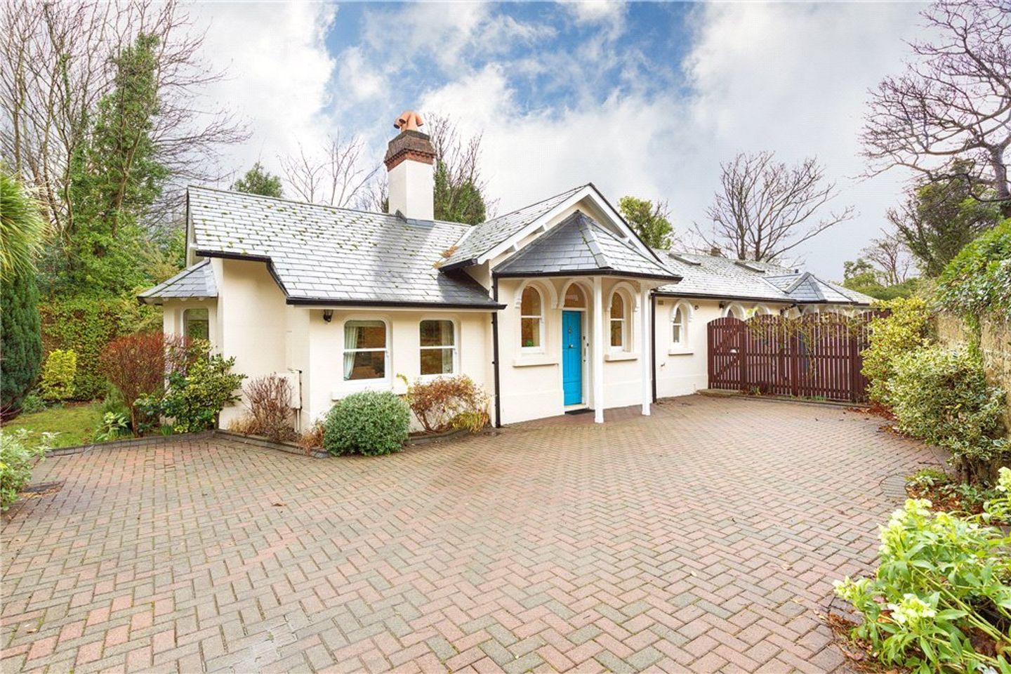 Gleneagle Lodge, Brighton Road, Foxrock, Dublin 18