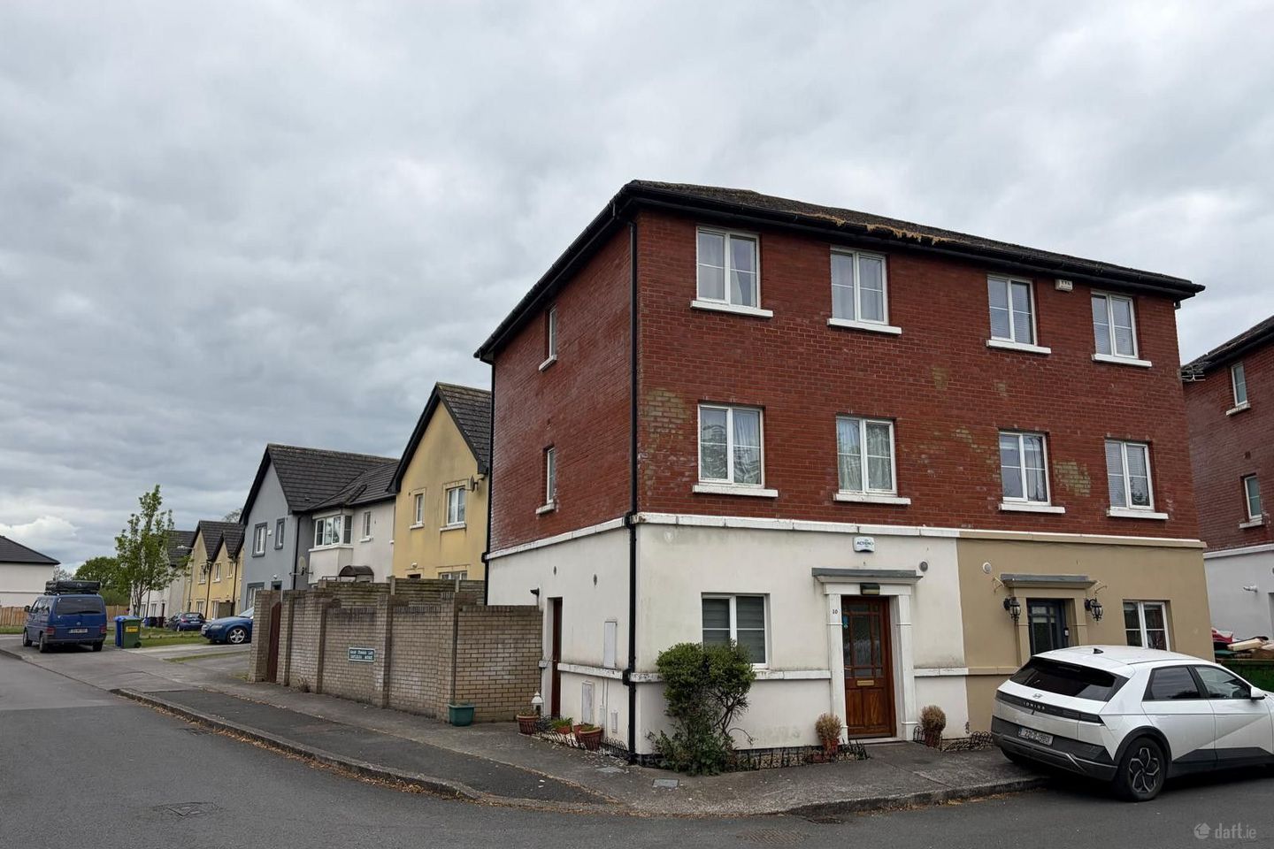 10 Castlelea Avenue, Lansdowne, Portarlington, Co. Laois, R32P2R5