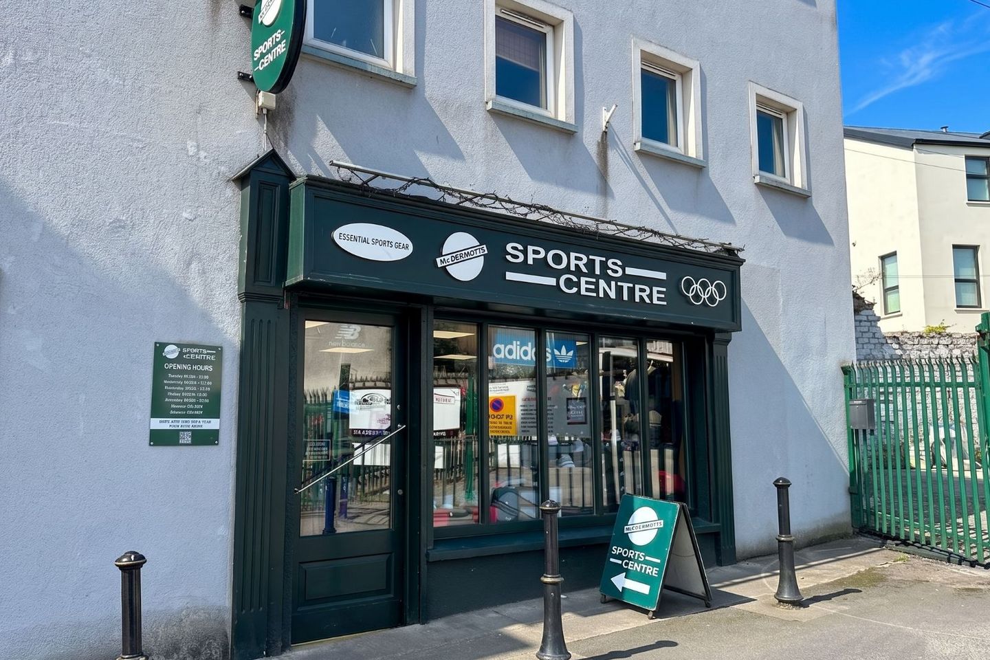 McDermott's Sports Centre, 2 Dawson Lane, Monaghan, Co. Monaghan, H18YY19